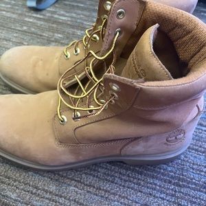 Waterproof timberlands size 11